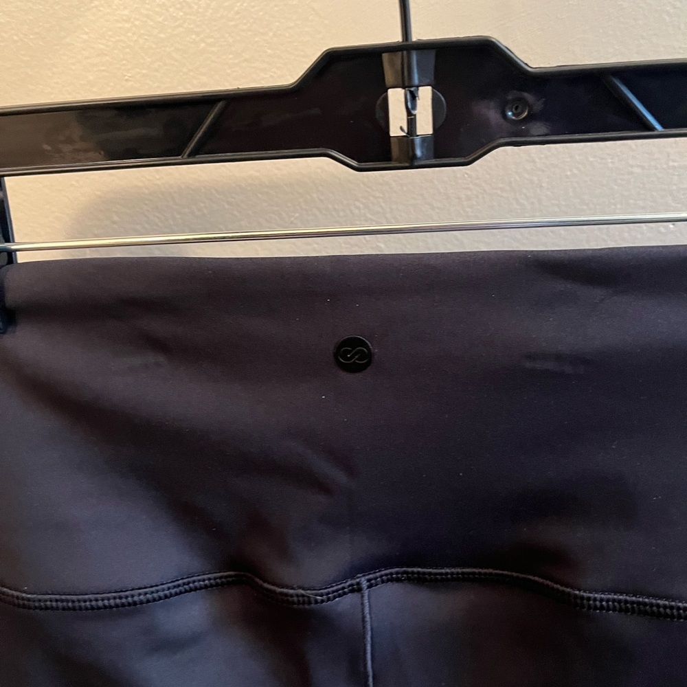 Black Calia Capri Leggings